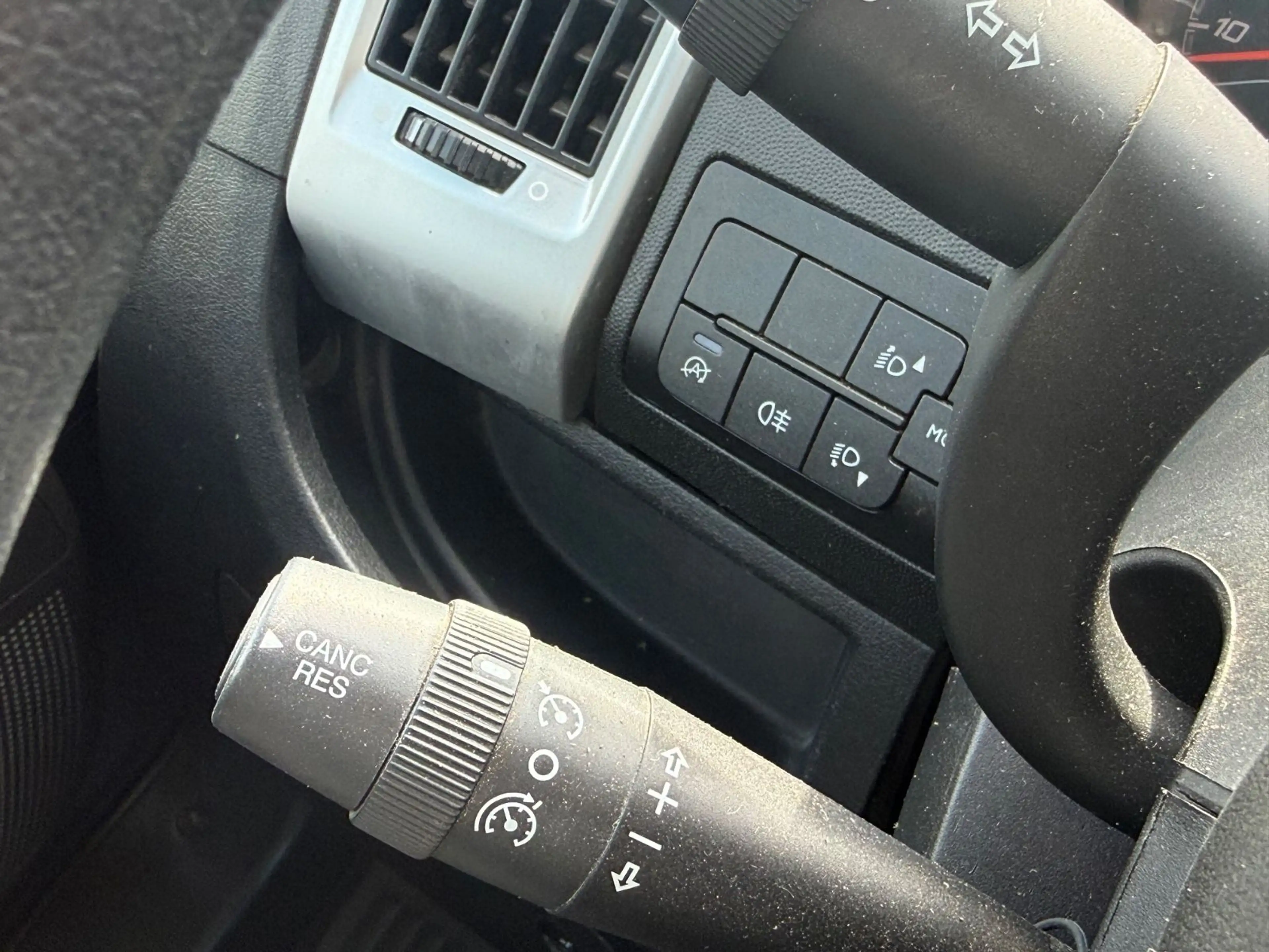 Fiat Ducato L2H2 LED 140 Automatik Service TüV Navi — photo 12