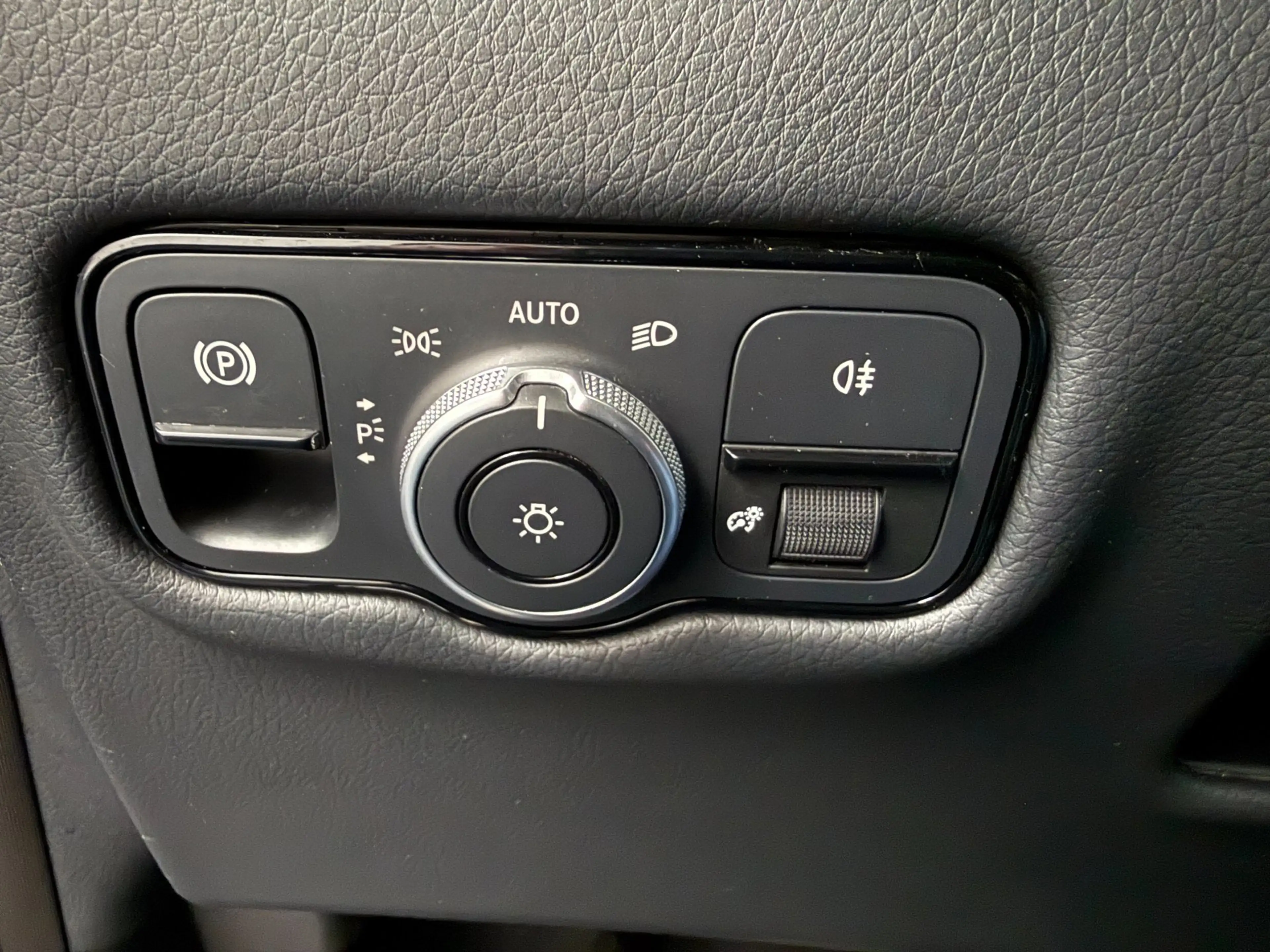 Mercedes-Benz EQV 300 L2 - 8-pers AMG Facelift - Exterieur pakket - 360 — photo 12