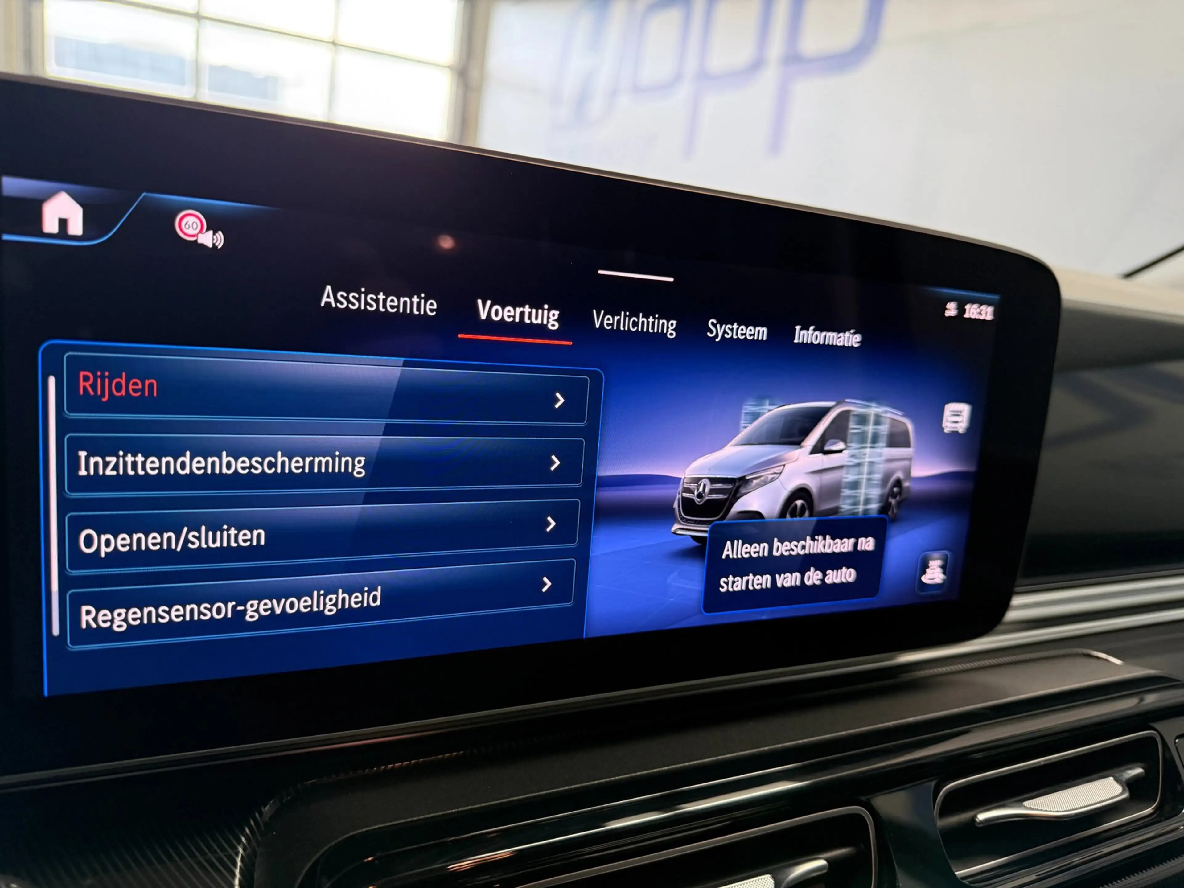 Mercedes-Benz EQV 300 L2 - 8-pers AMG Facelift - Exterieur pakket - 360 — photo 22