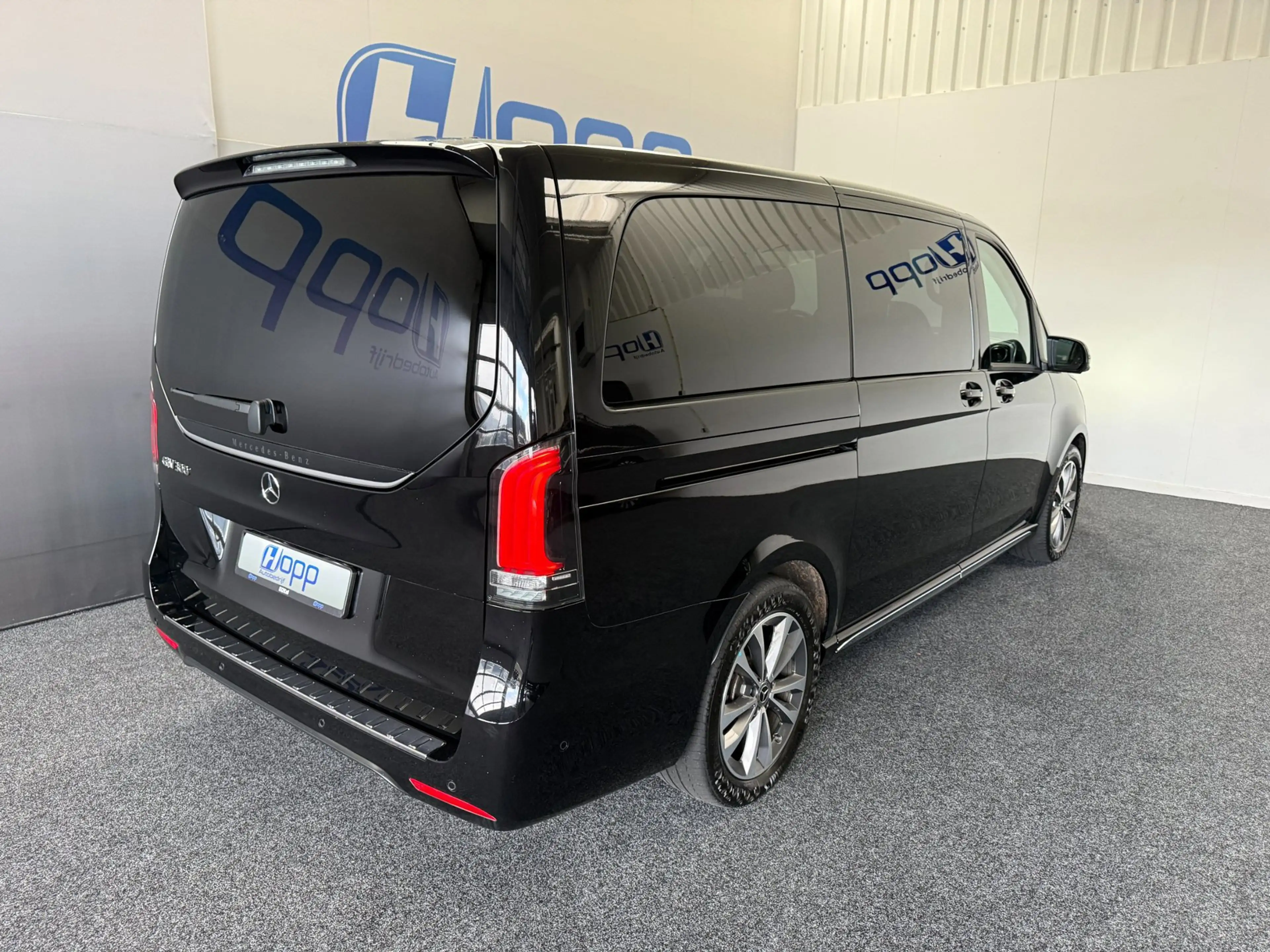 Mercedes-Benz EQV 300 L2 - 8-pers AMG Facelift - Exterieur pakket - 360 — photo 33