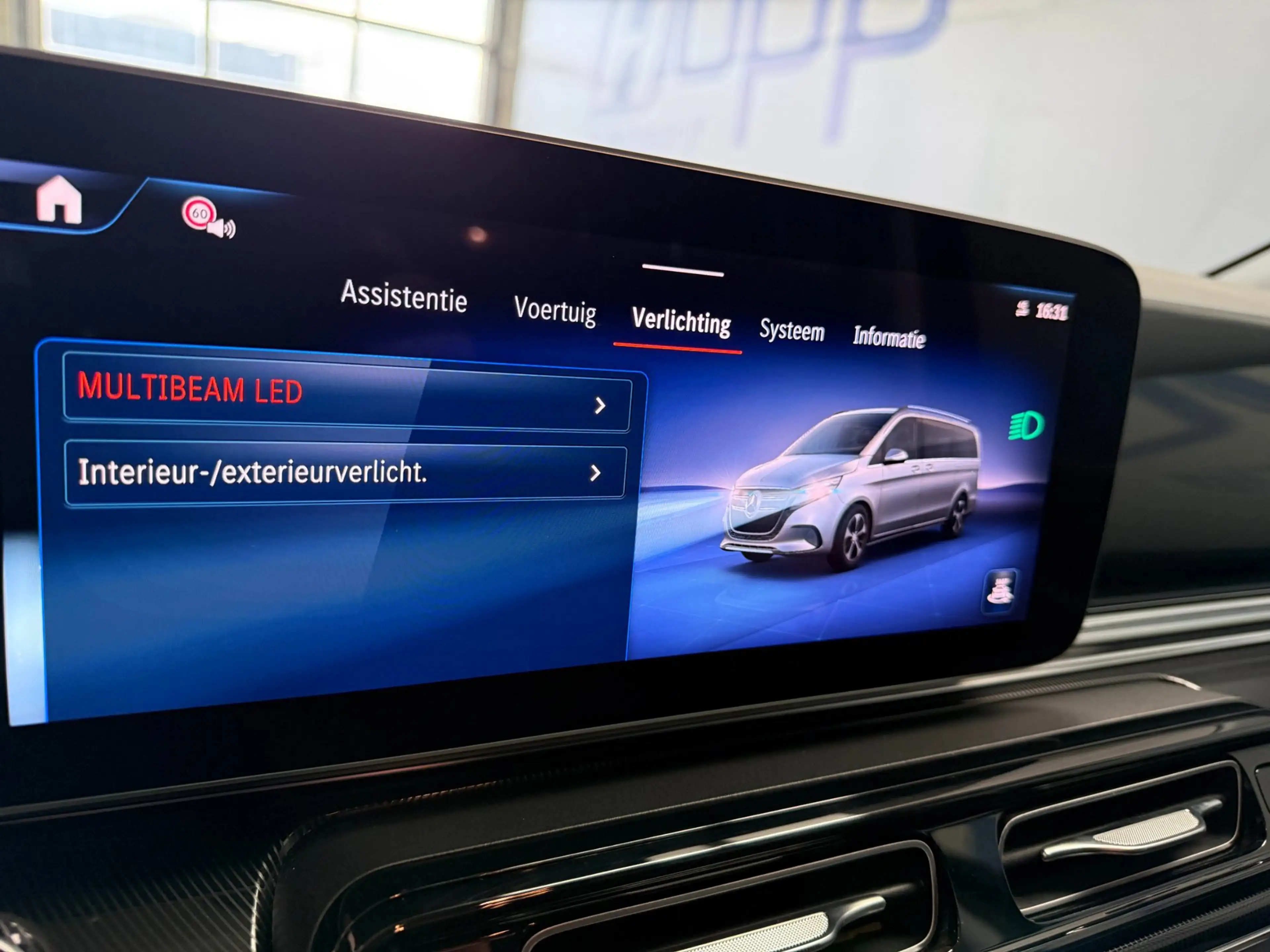 Mercedes-Benz EQV 300 L2 - 8-pers AMG Facelift - Exterieur pakket - 360 — photo 23