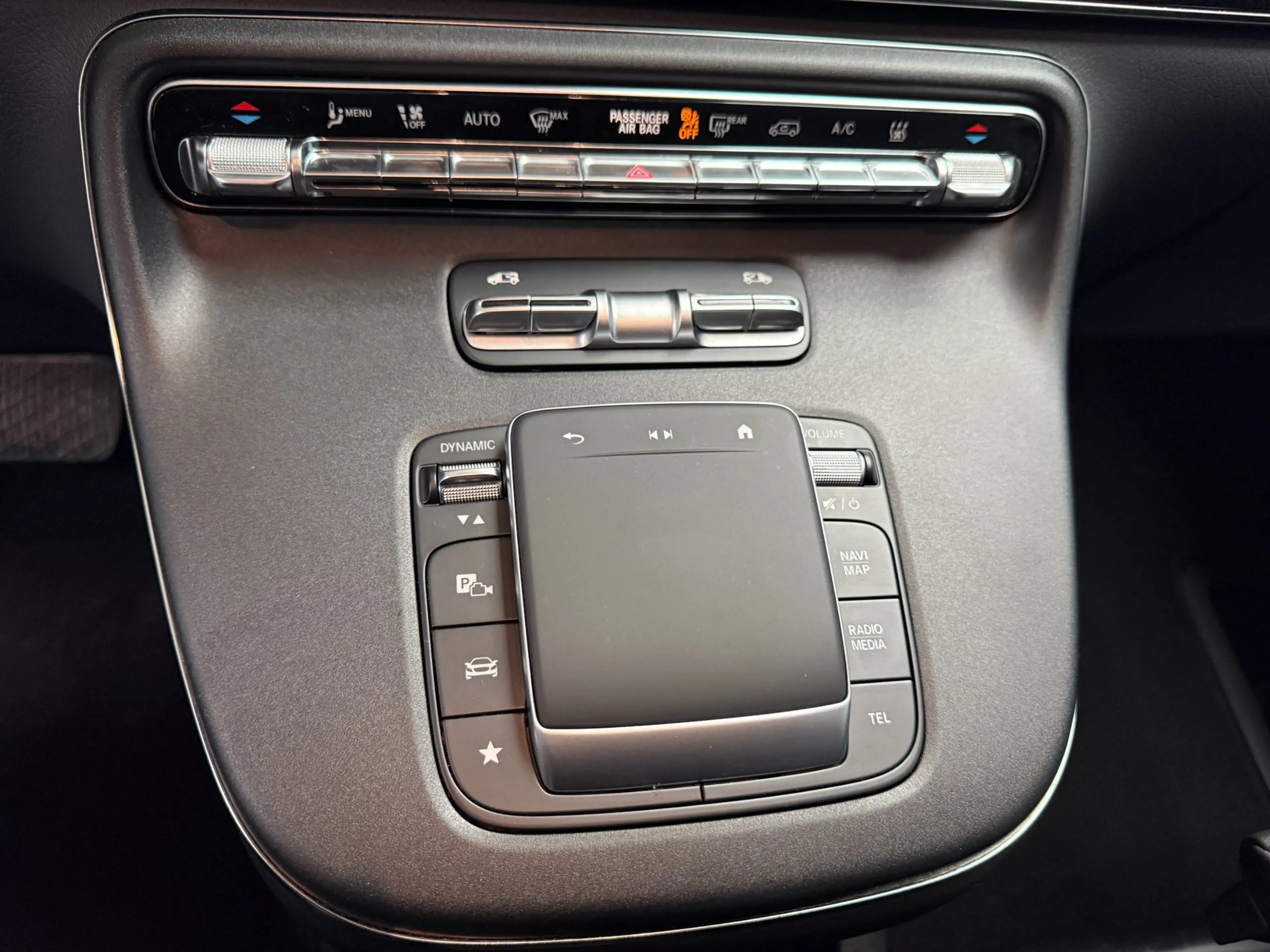 Mercedes-Benz EQV 300 L2 - 8-pers AMG Facelift - Exterieur pakket - 360 — photo 10