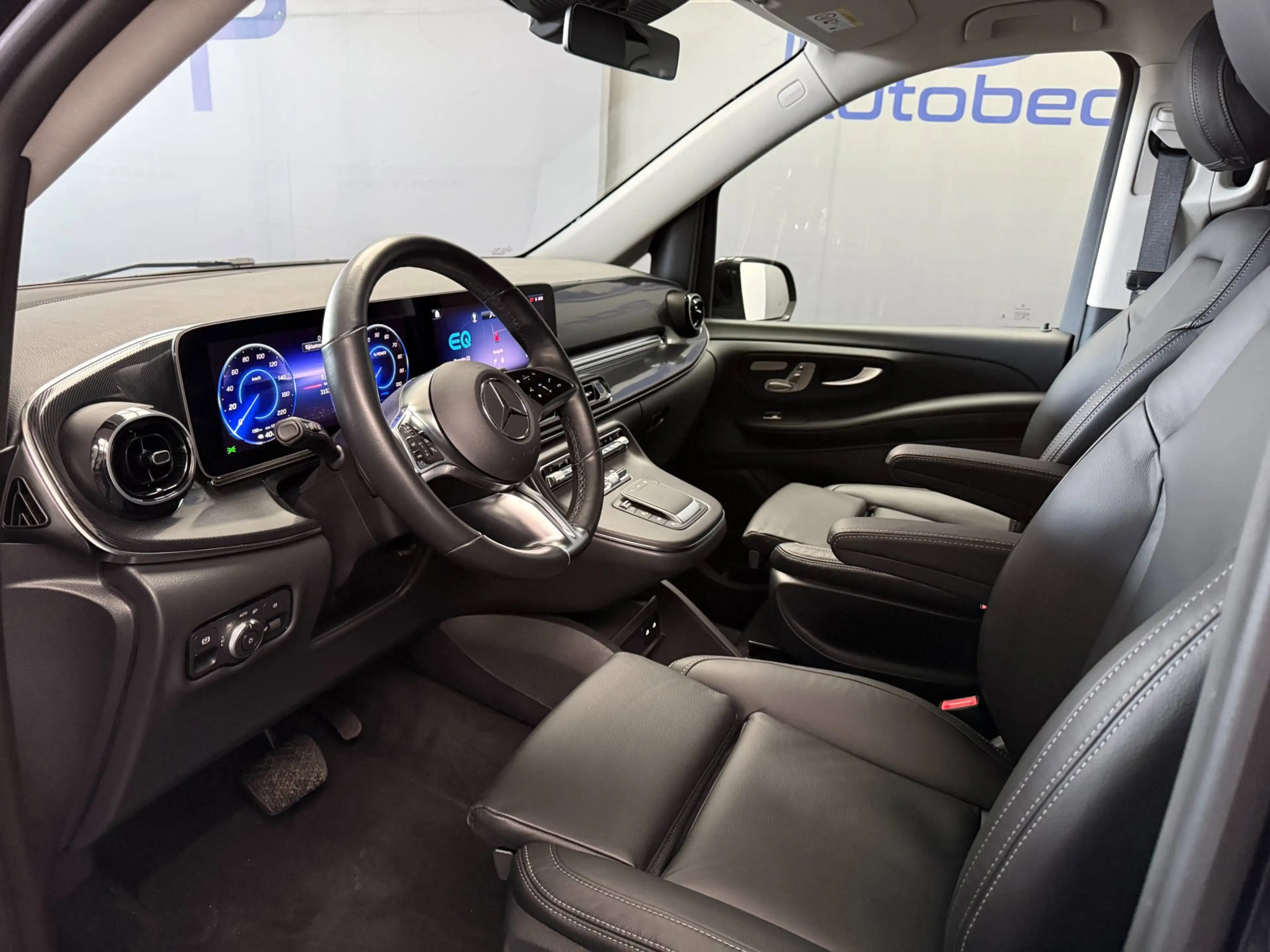 Mercedes-Benz EQV 300 L2 - 8-pers AMG Facelift - Exterieur pakket - 360 — photo 4