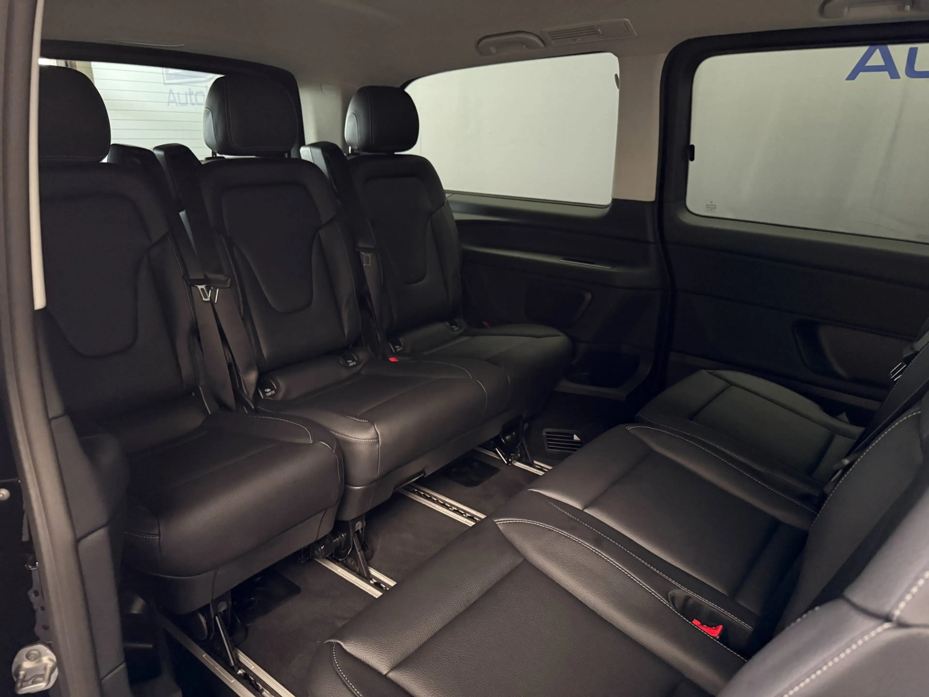 Mercedes-Benz EQV 300 L2 - 8-pers AMG Facelift - Exterieur pakket - 360 — photo 5