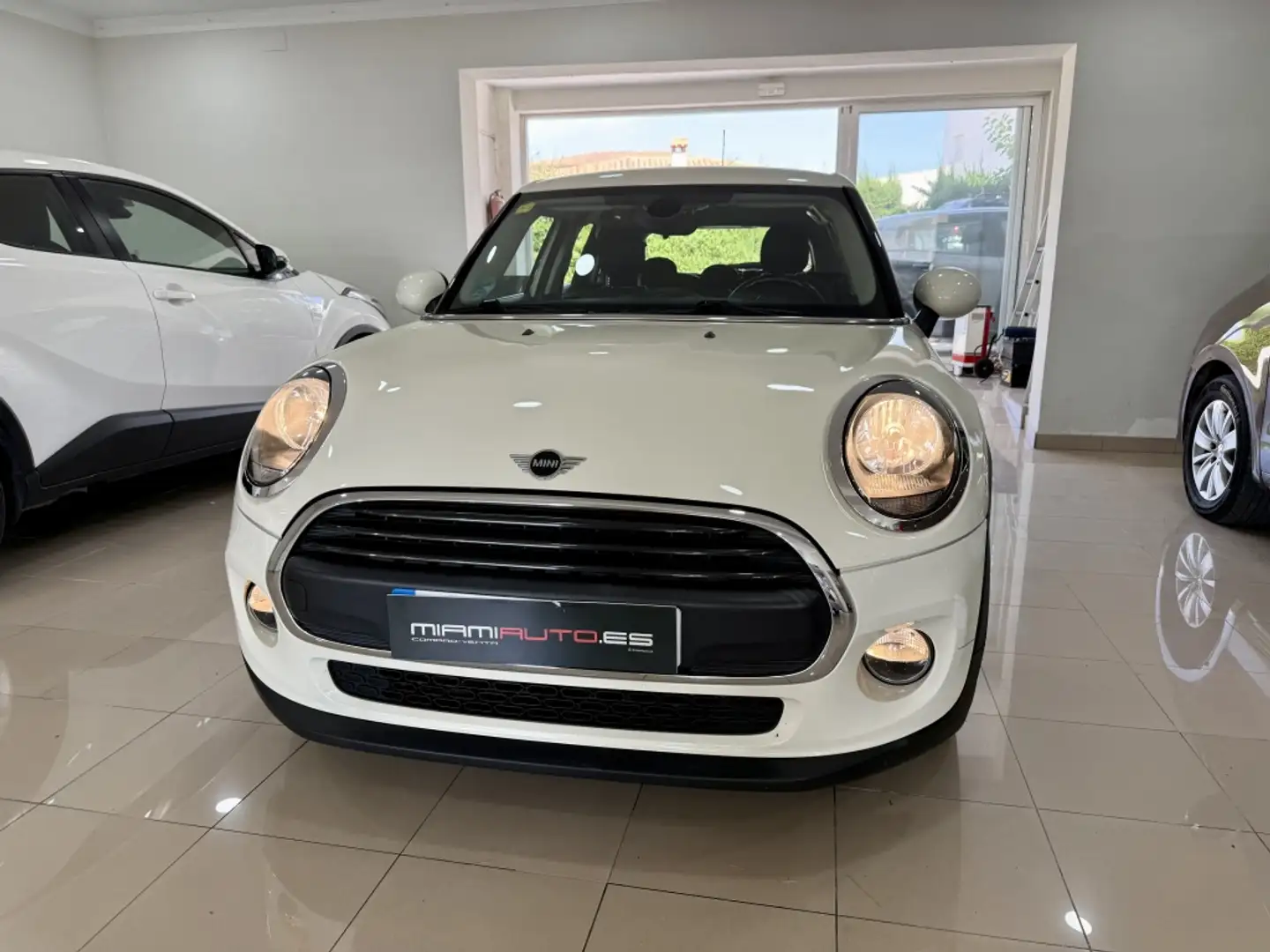 MINI One D - 2