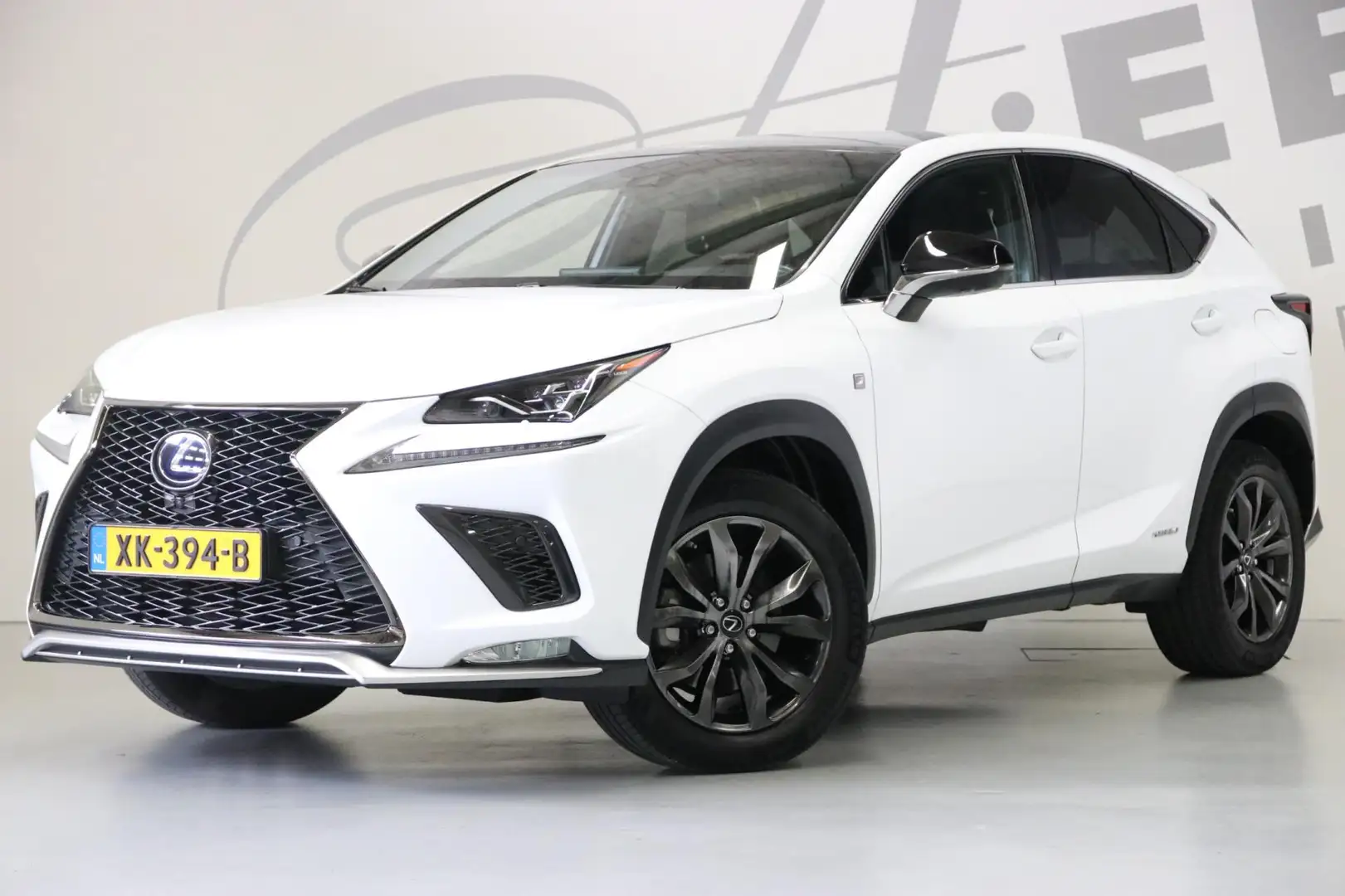 Lexus NX 300h AWD F SPORT Line/ Stuurverwarming/ Camera/ Memory Blanc - 1