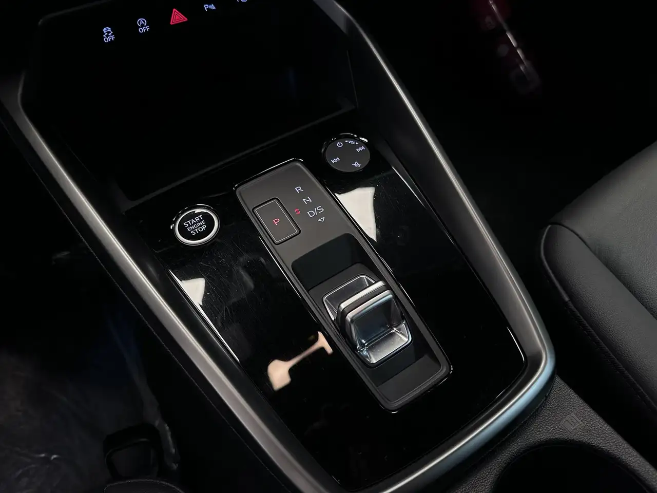 Audi A3 30 TDI*S-LINE*S-TRONIC*CARPLAY*LEDER*, миниатюра 23