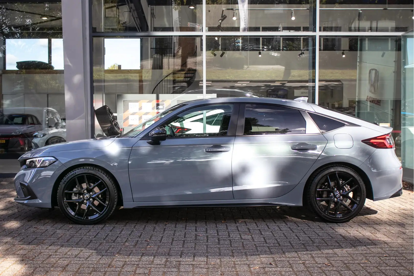 Honda Civic 2.0 e:HEV Sport - 1e Eig | Honda Sensing | Fabr. g Gris - 2