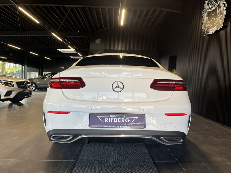Mercedes-Benz E 350 d Coupe AMG PanD/Widescreen/360/Distronic — photo 5