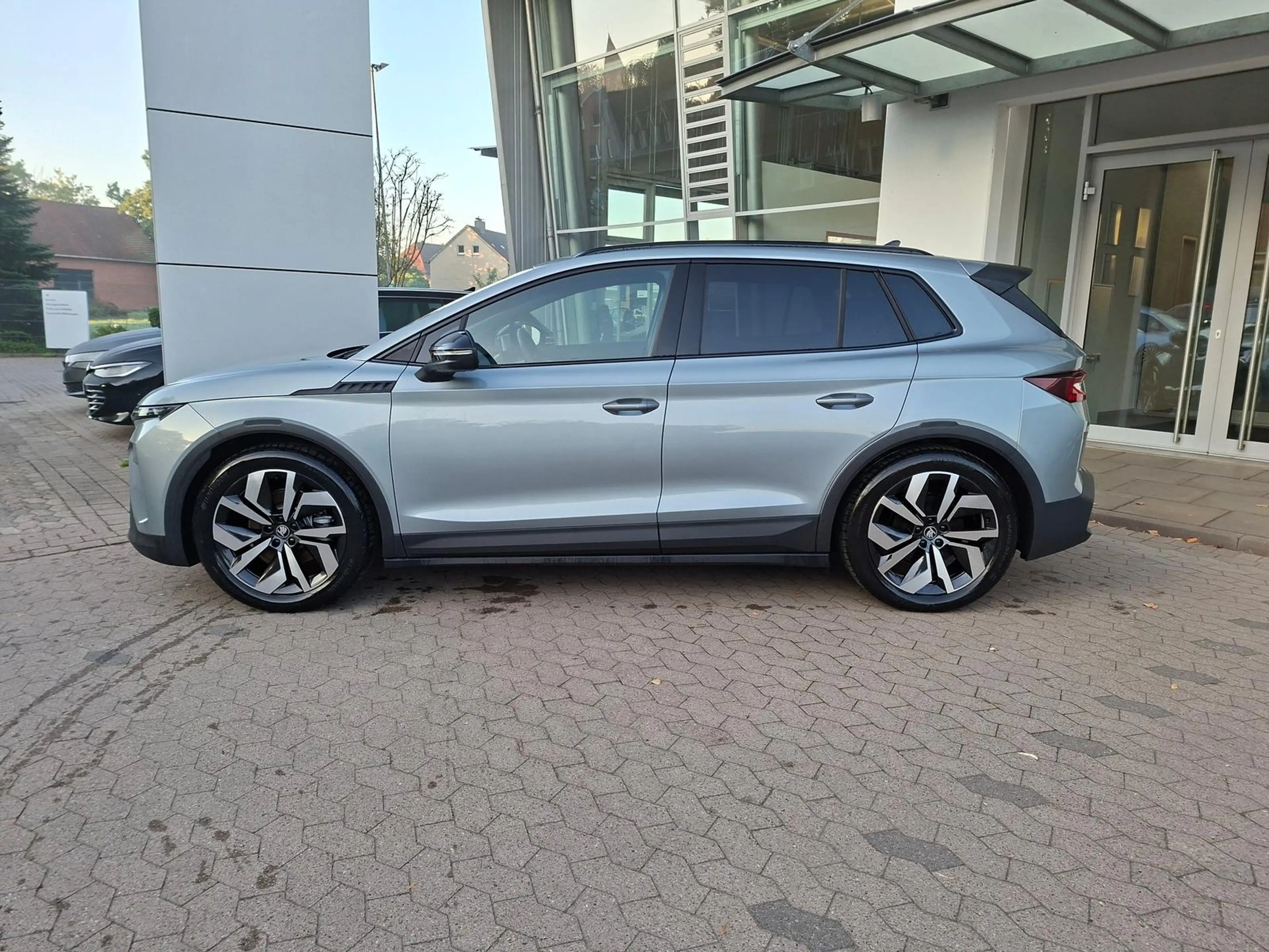 Skoda Elroq Sportline 60 ACC Kamera APP Navi AHK Vorb. — photo 10