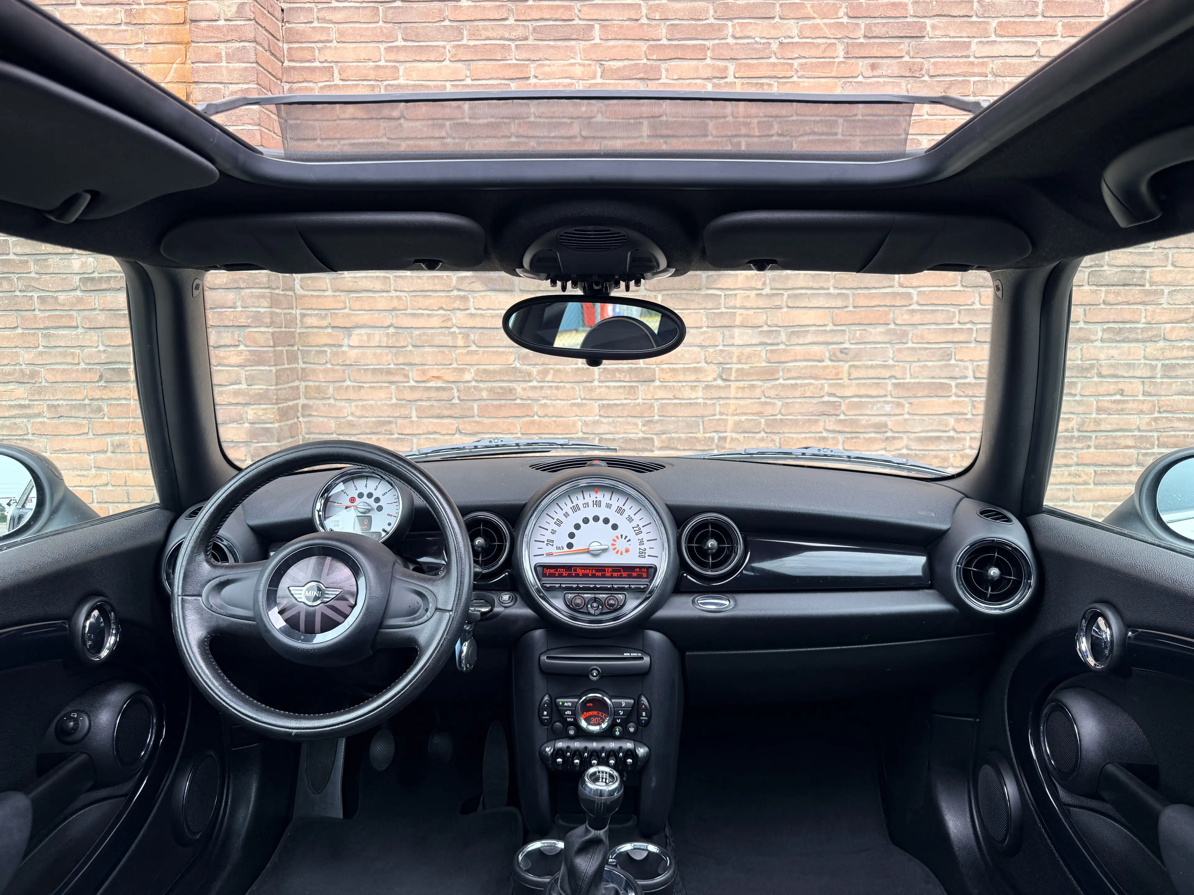 MINI One Clubman 1.6 Pepper·Pano·Leer·Stoelverw.·Climate·16 inch LM — photo 3