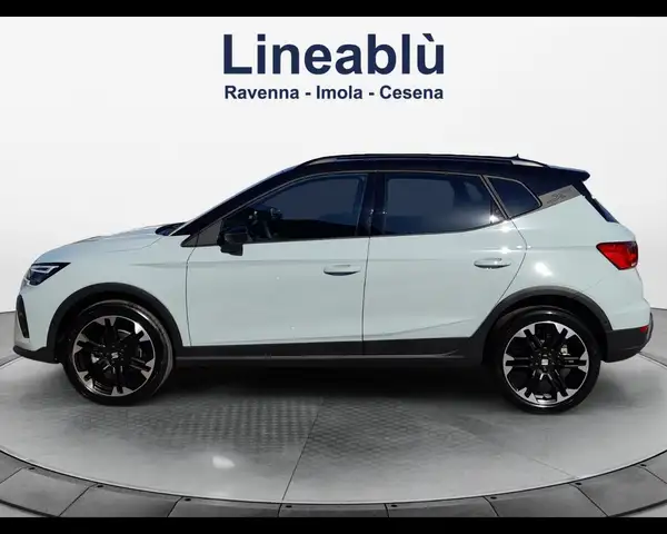 Seat Arona view 2