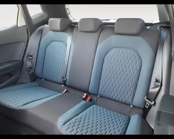 Seat Arona view 13
