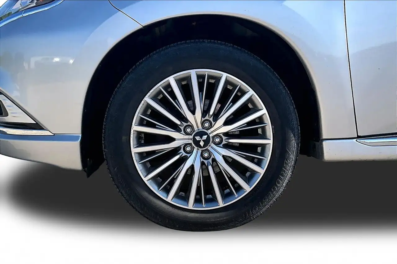 Mitsubishi Outlander fotografie Mitsubishi Outlander
