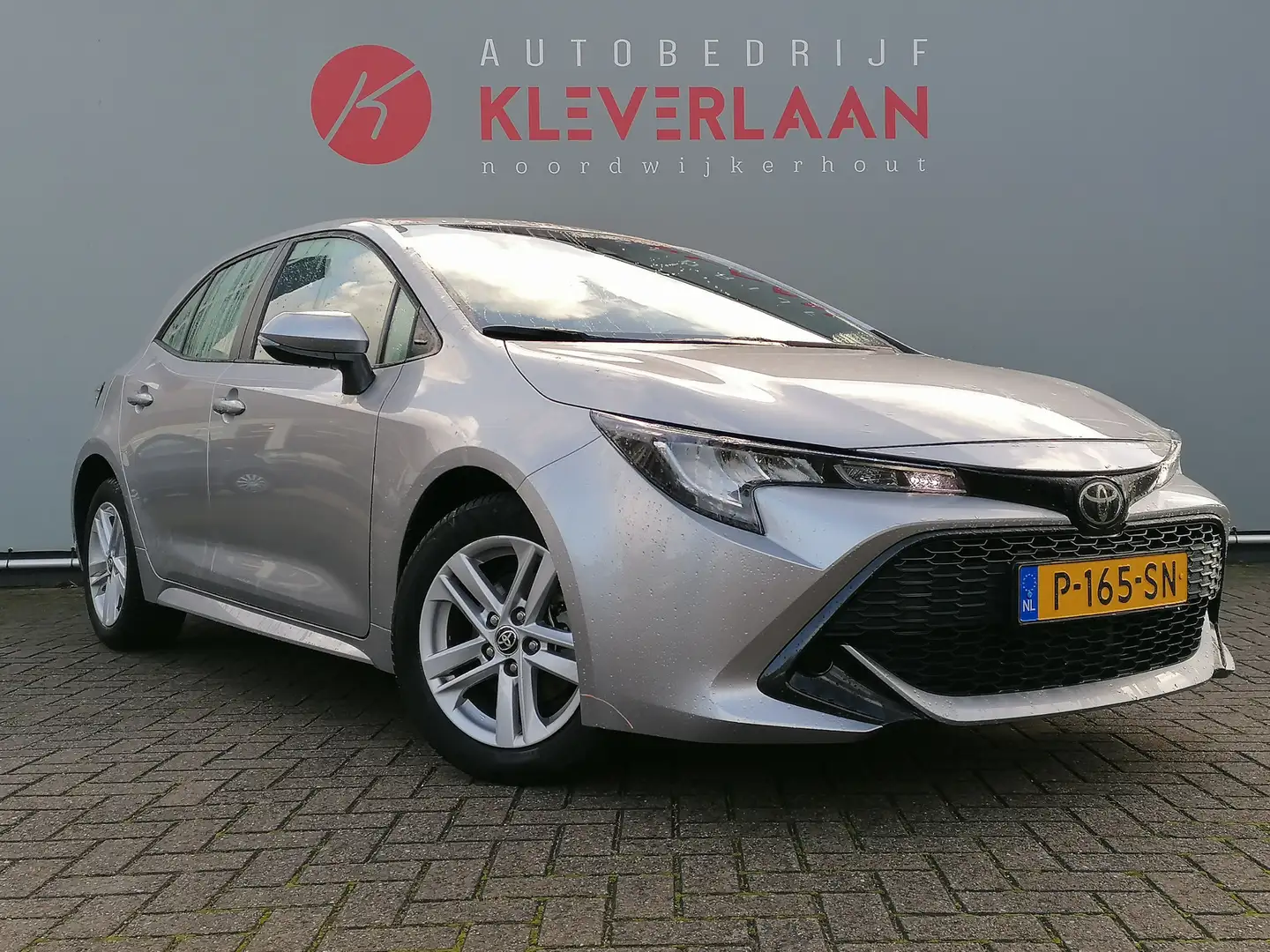 Toyota Corolla 1.2 Turbo Active | CAMERA | AIRCO | BLUETOOTH | FA Grijs - 1