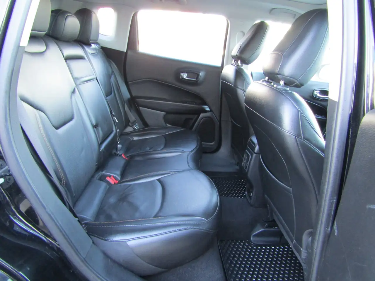 Jeep Compass снимка Jeep Compass