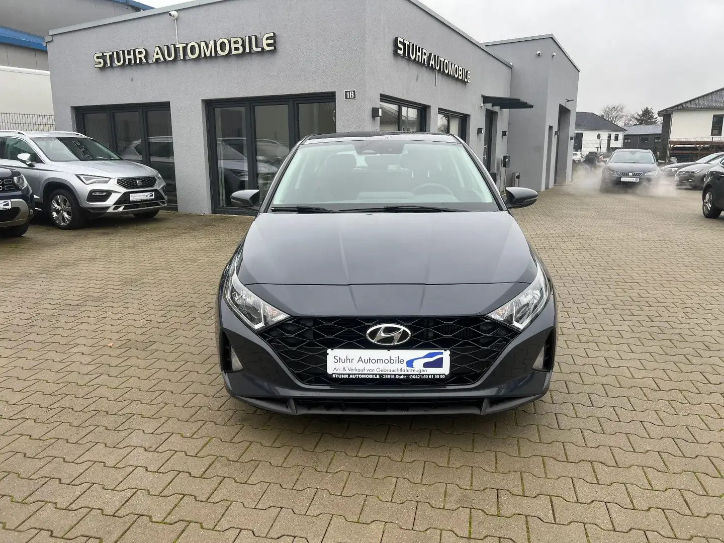 Hyundai i20 Trend Kamera PDC Klimaaut. SHZ DigitalTacho Grau - 2