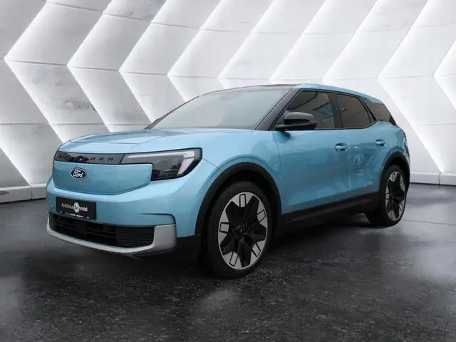 Ford Explorer Premium RWD