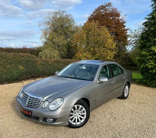Mercedes-Benz E 200 Kompressor Elegance BOITE AUTOMATIQUE 68.000 KM !!