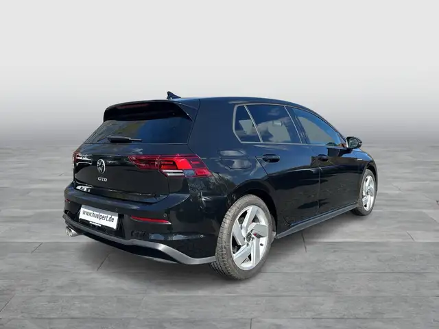 Volkswagen Golf view 5