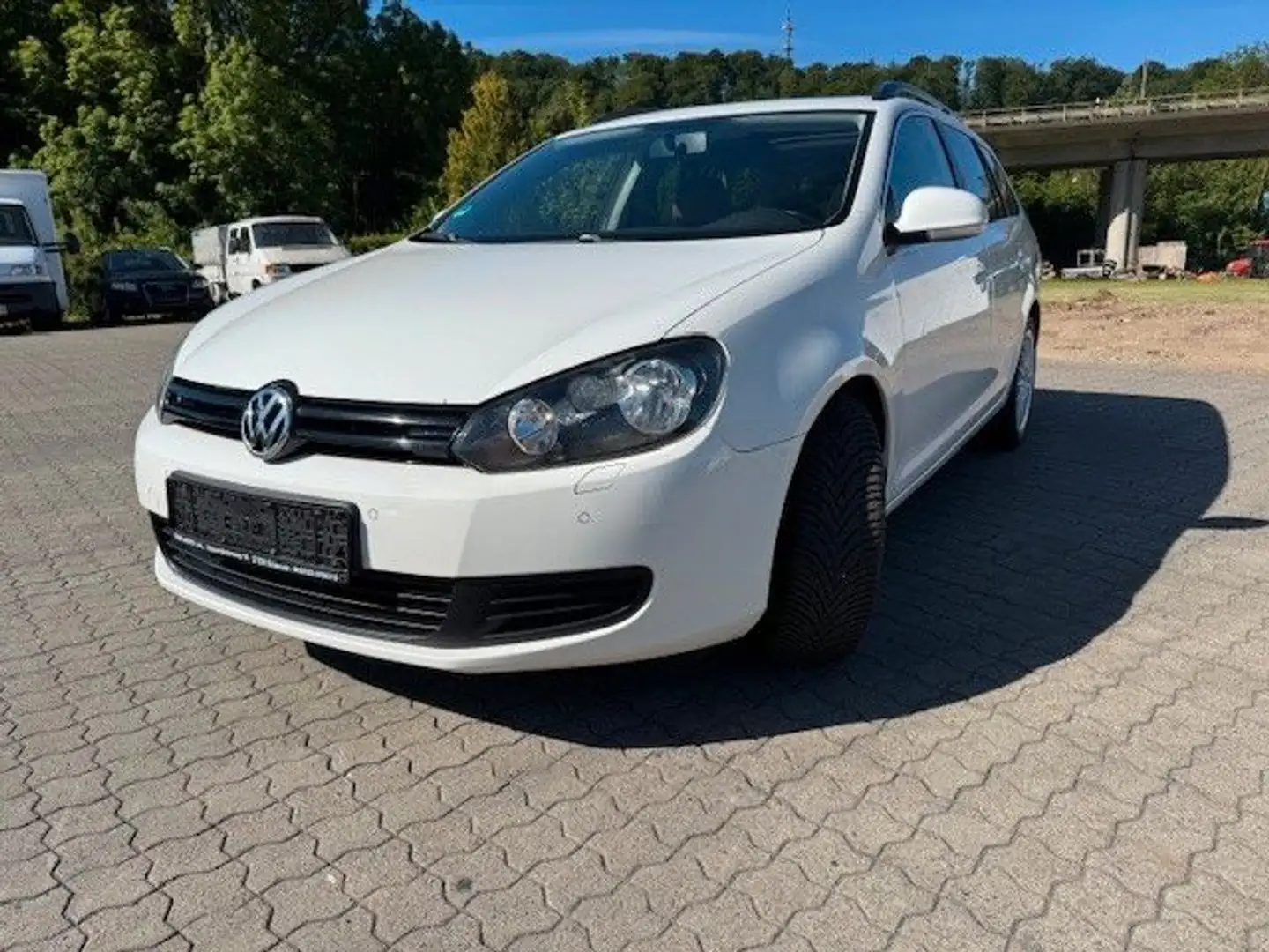 Volkswagen Golf VI Variant Comfortline HU NEU, Klima Panora Bílá - 1
