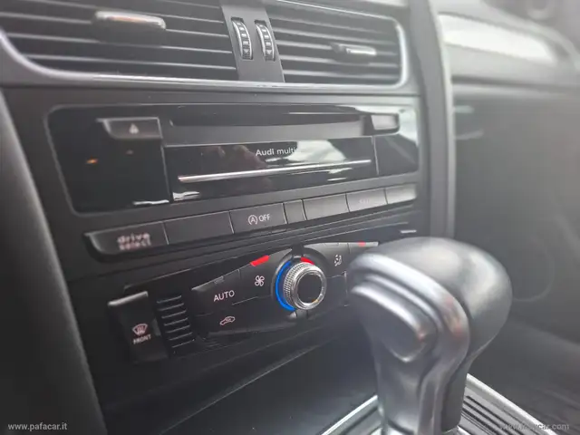 Audi A4 view 15