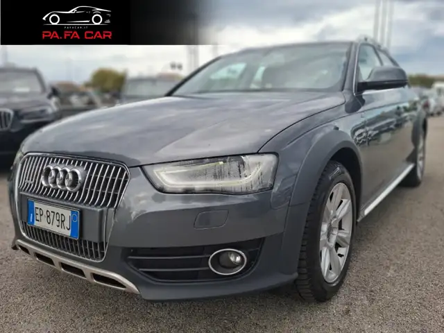Audi A4 view 13