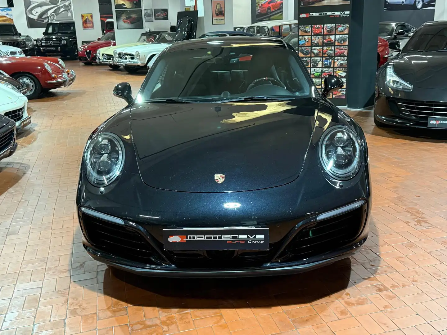 Porsche 991 3.0 Carrera 4S Coupé MkII Tetto/Chrono/Scarichi Schwarz - 2