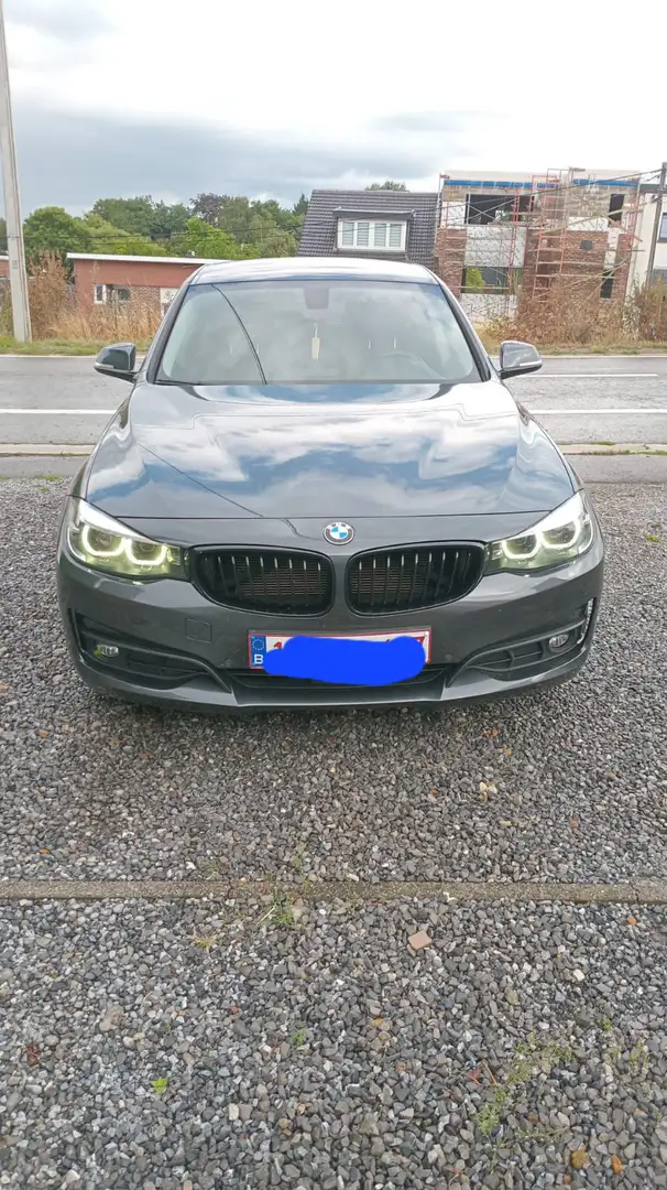 BMW 318 GT - 2