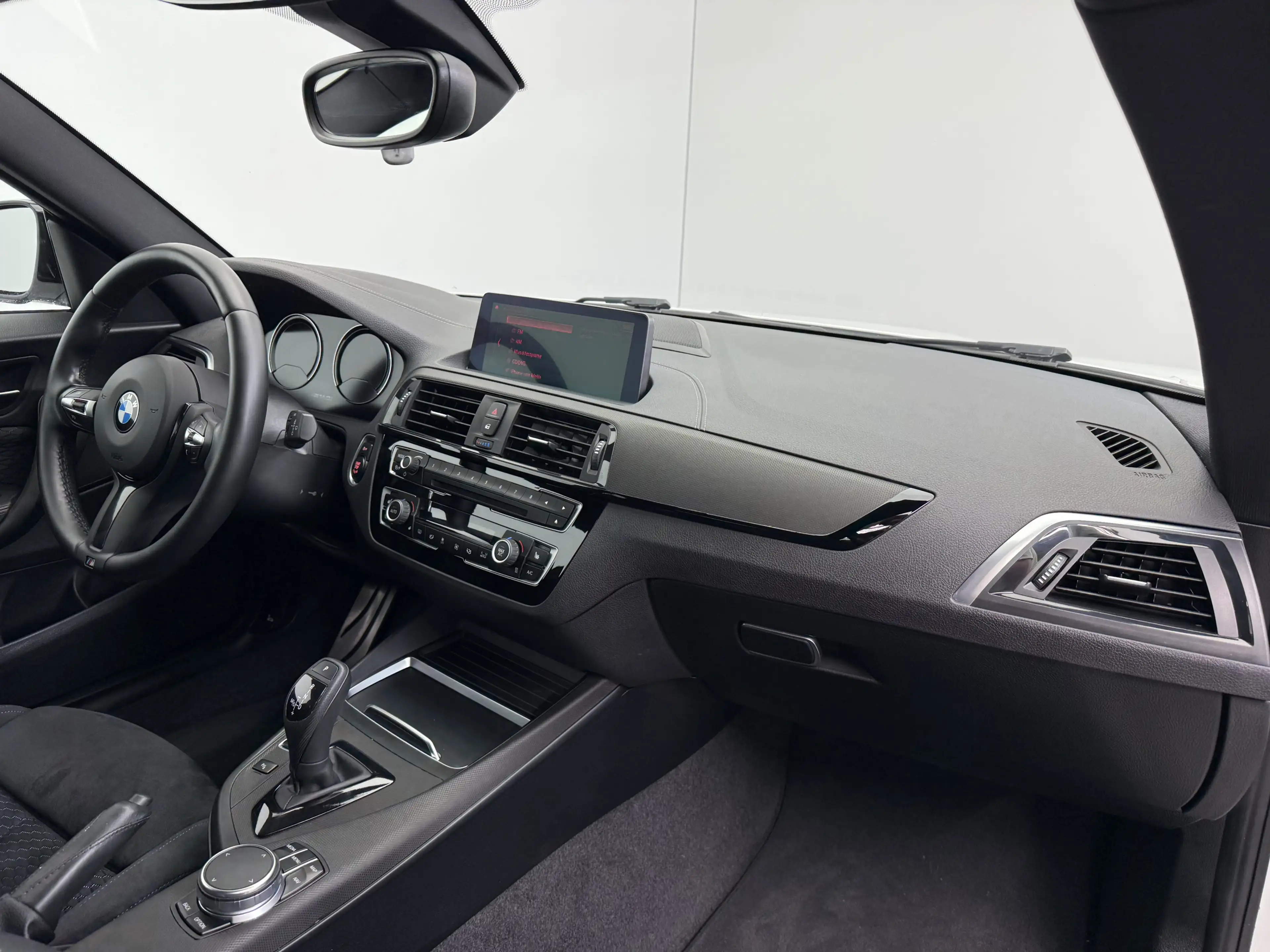 BMW 140 |No-OPF|Navi-Prof|LED|Keyless|BMW-History| — photo 11