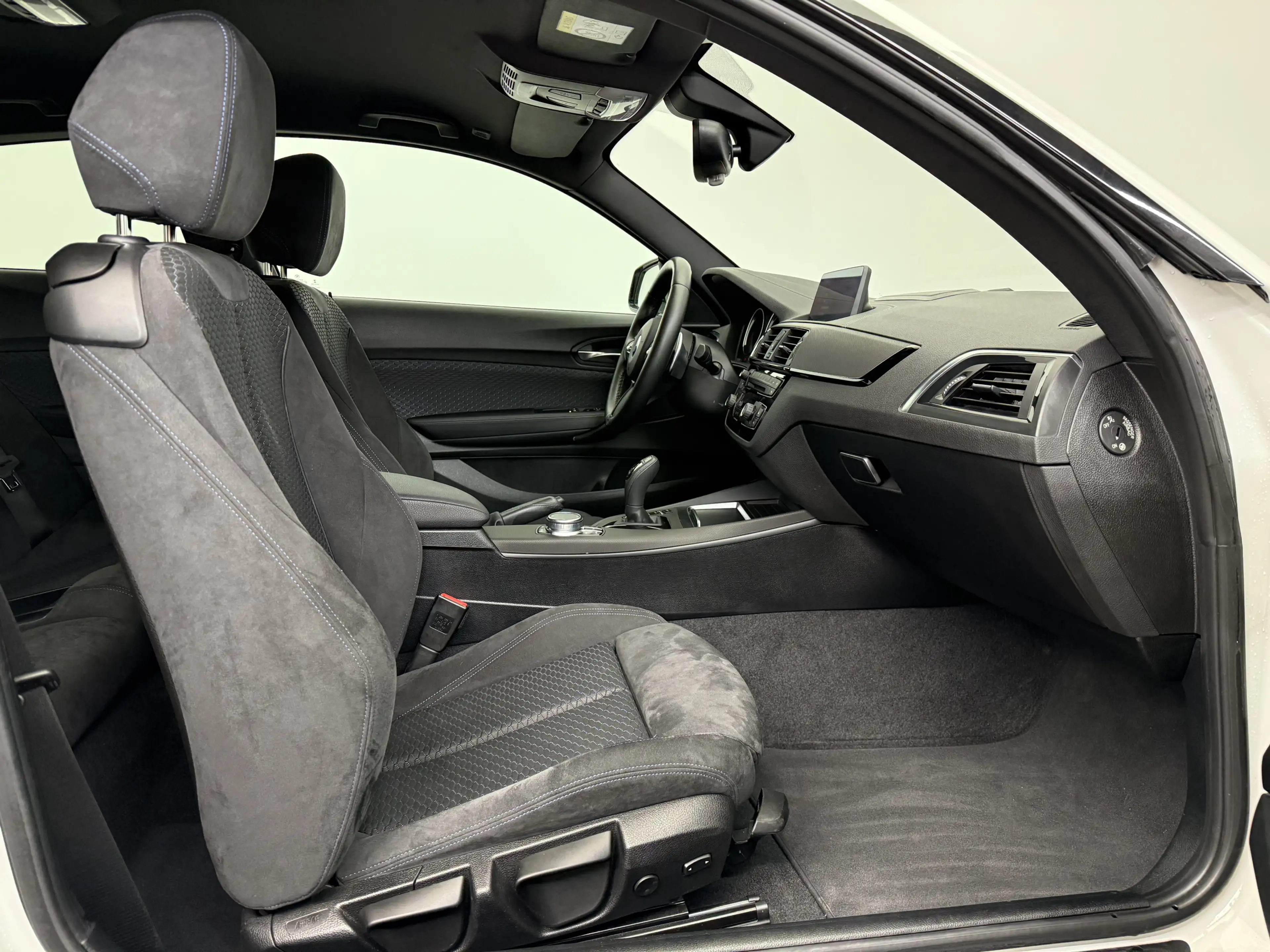 BMW 140 |No-OPF|Navi-Prof|LED|Keyless|BMW-History| — photo 12