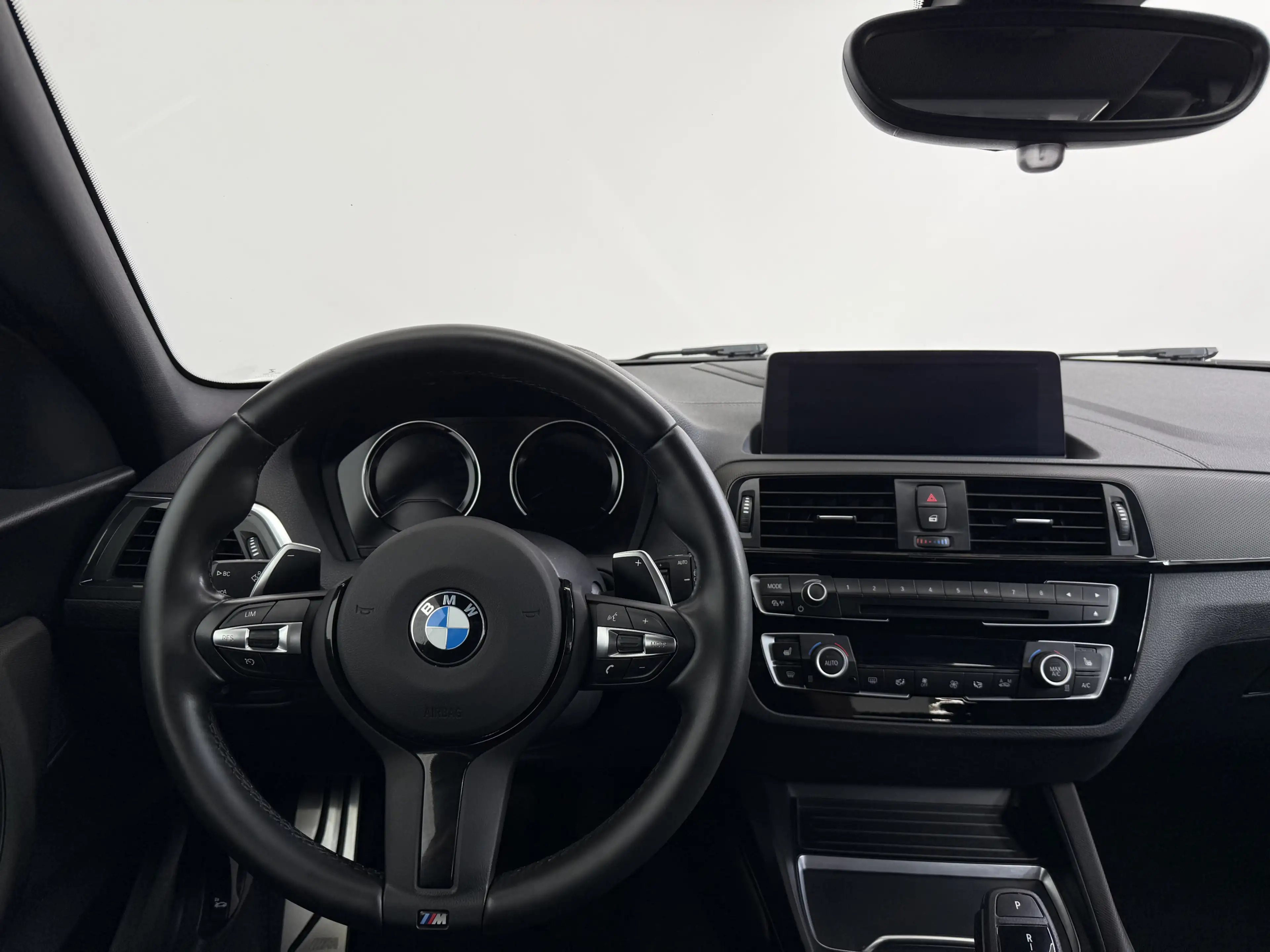 BMW 140 |No-OPF|Navi-Prof|LED|Keyless|BMW-History| — photo 10