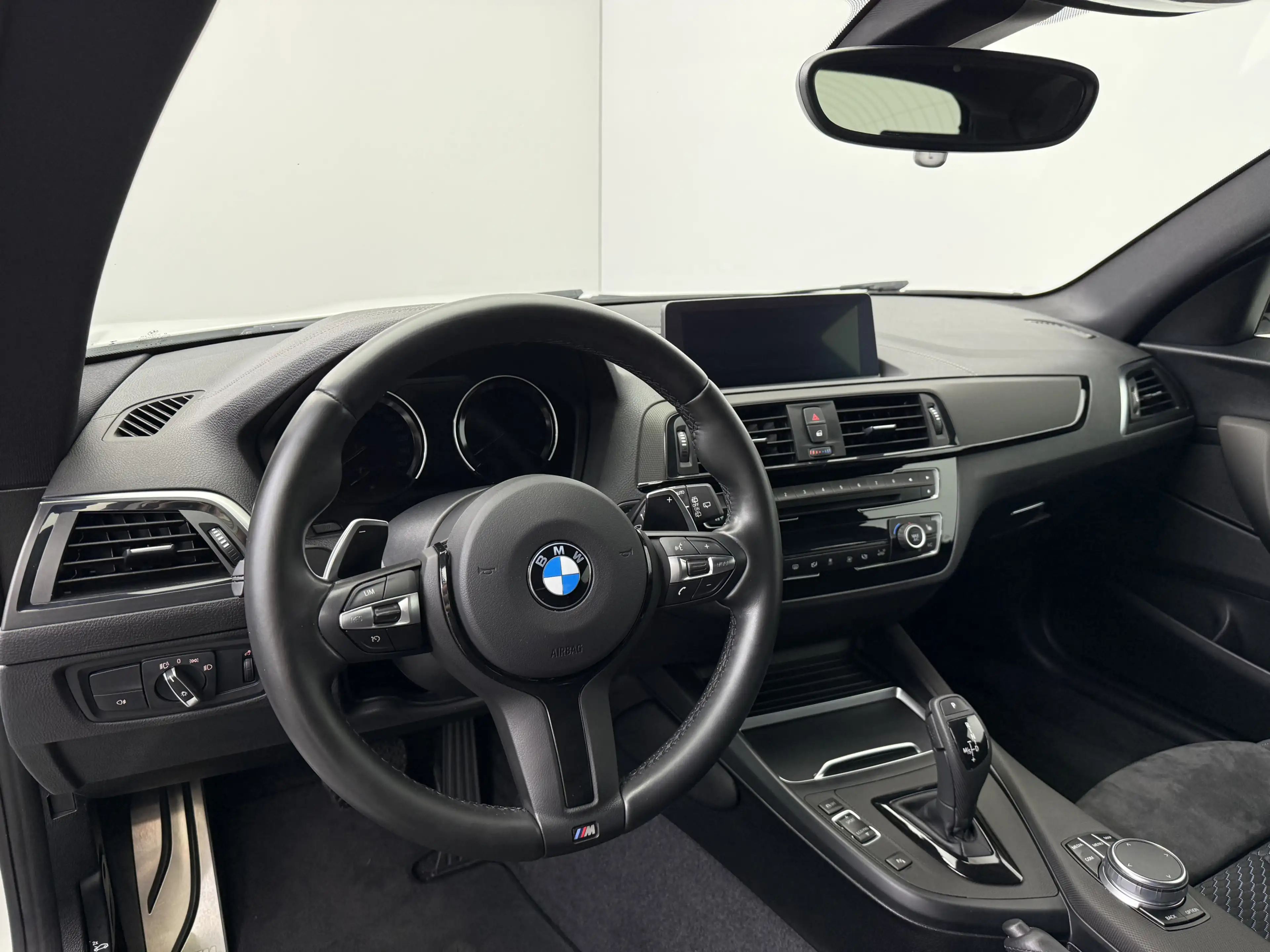 BMW 140 |No-OPF|Navi-Prof|LED|Keyless|BMW-History| — photo 8