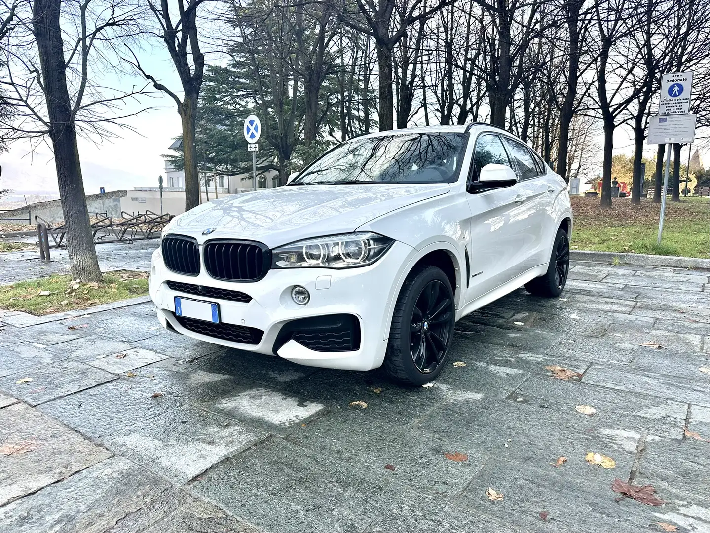 BMW X6 X6 F16 xDrive40d MSport FULL OPTIONAL Blanc - 1