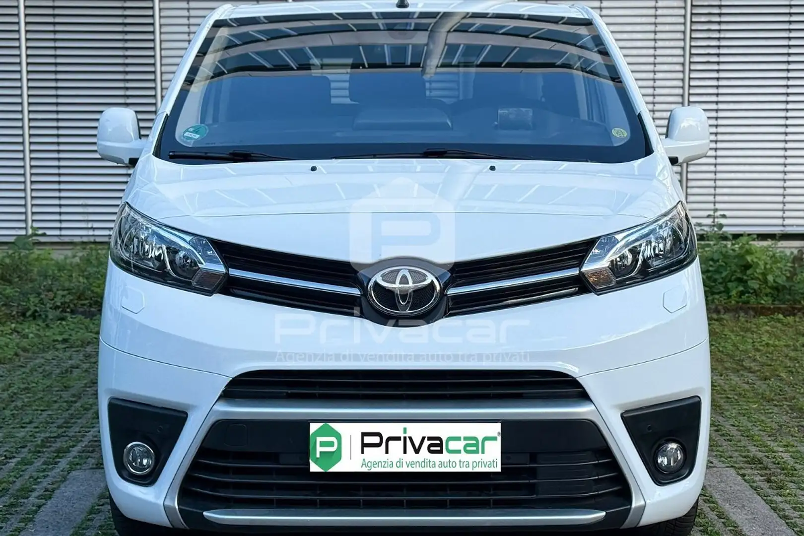 Toyota Proace Proace Verso 2.0D 144 CV L1 D Executive Bianco - 2