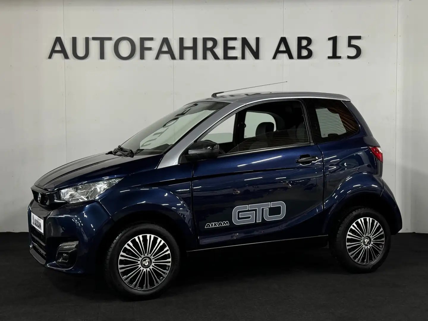 Aixam City Emotion, Apple CarPlay, RFK, Leiser 8PS Motor Azul - 1