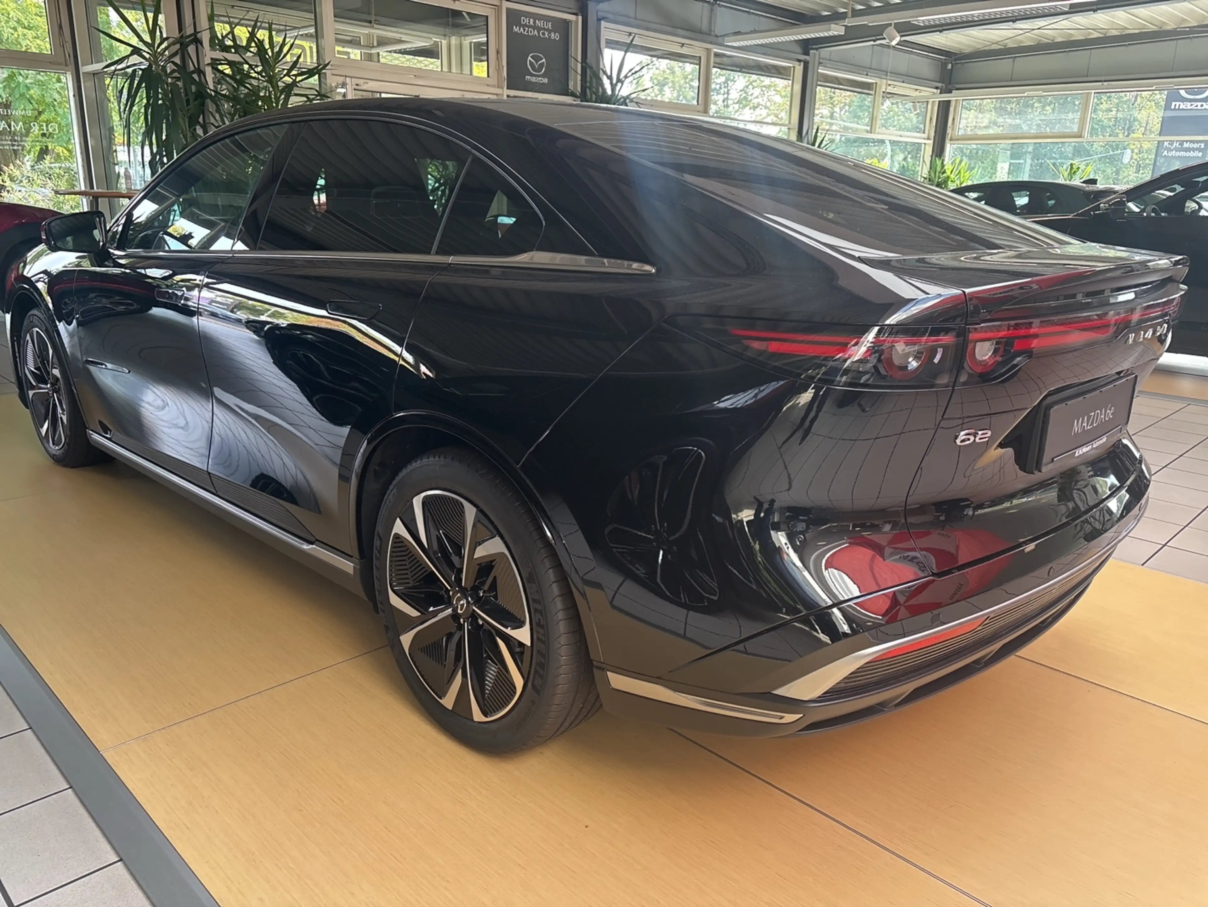 Mazda 6e Takumi EV 245PS Long Range RWD — photo 2