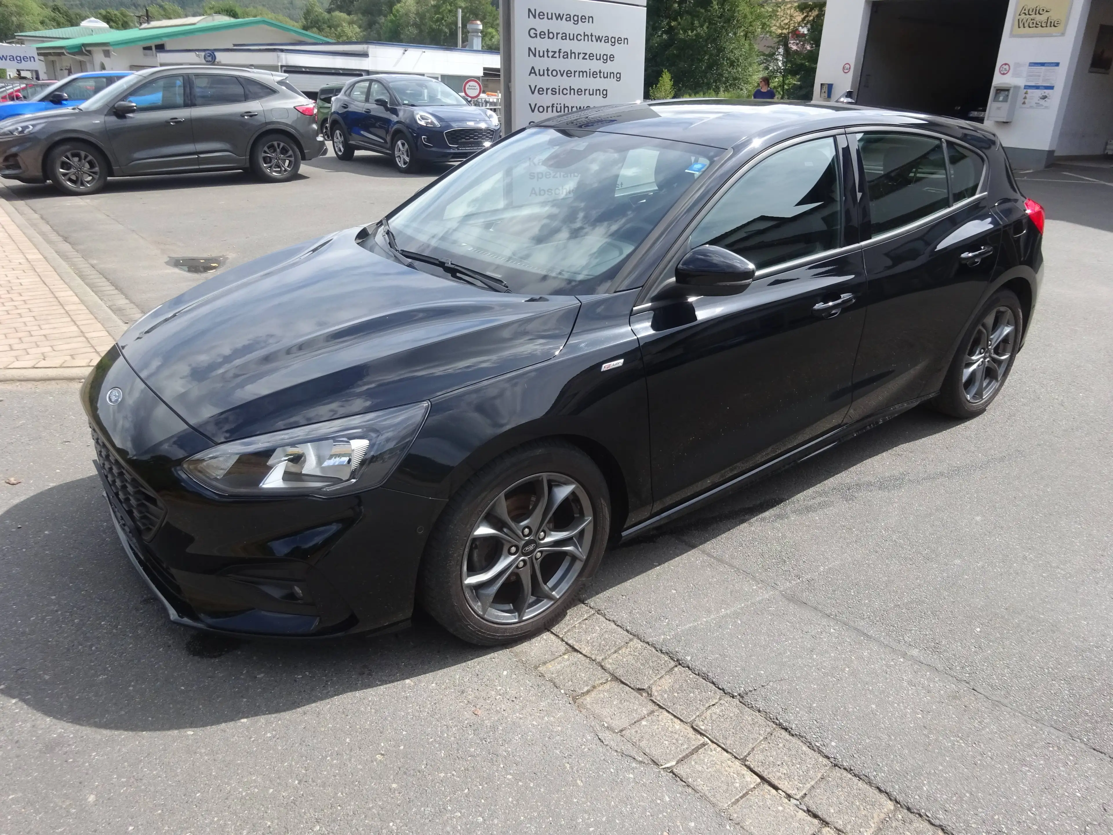 Ford Focus ST-Line — photo 3