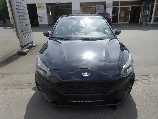 Ford Focus ST Line