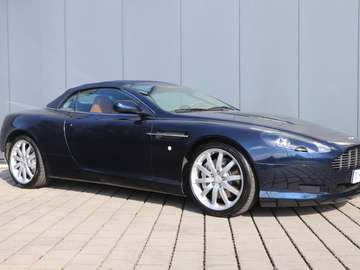 DB9 Volante Touchtronic
