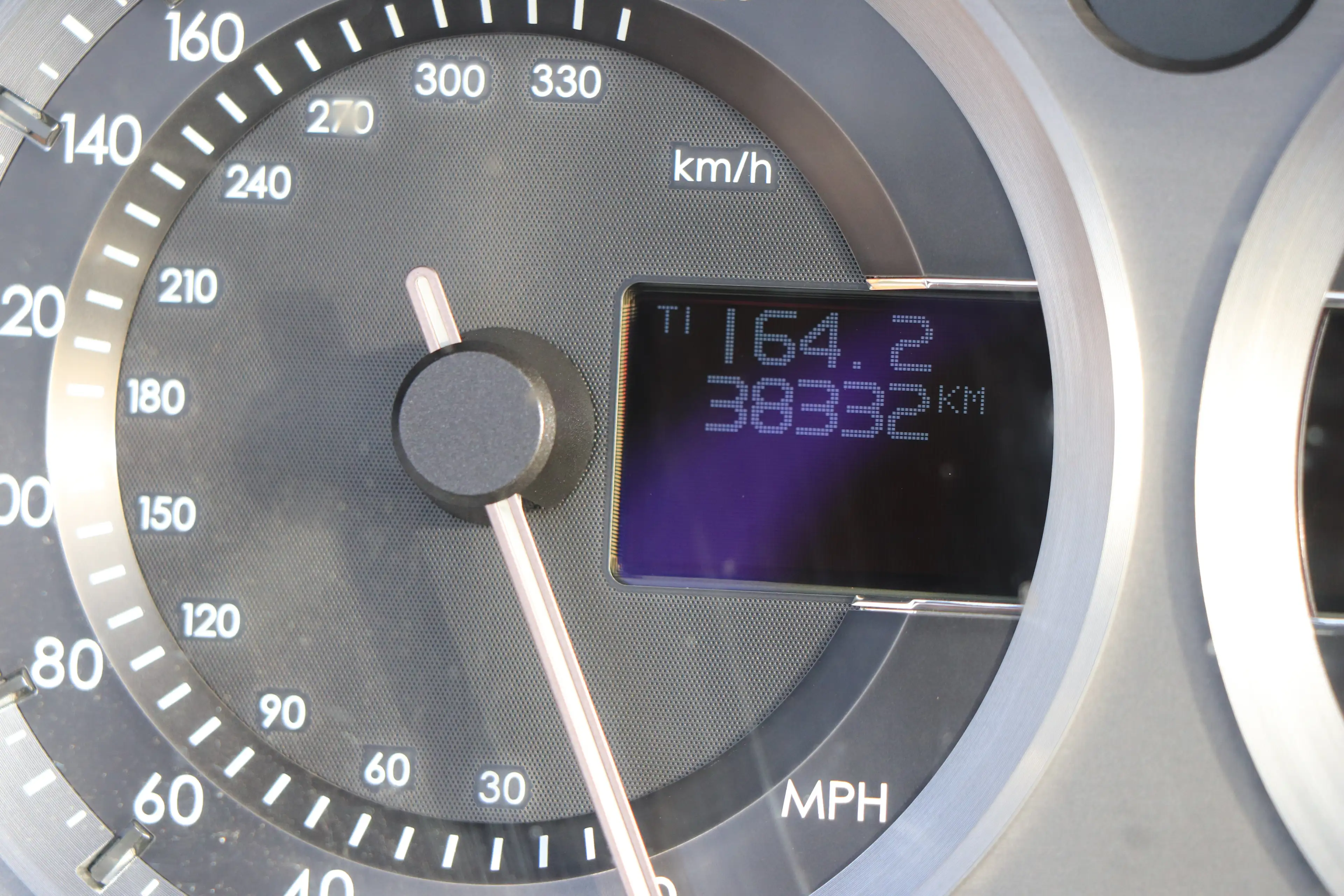 Aston Martin DB9 DB9 Volante Touchtronic — photo 11