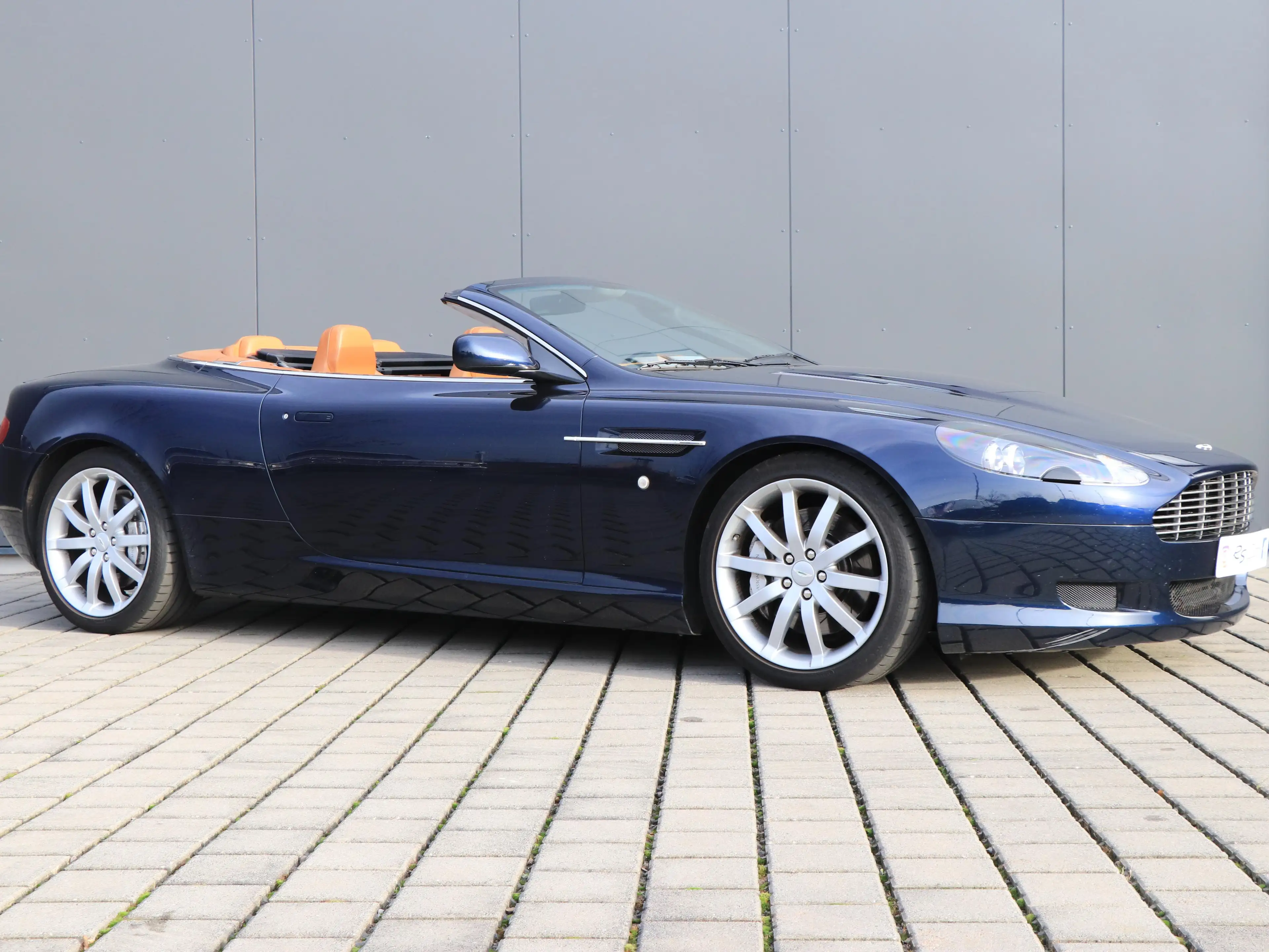 Aston Martin DB9 DB9 Volante Touchtronic — photo 7