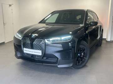 xDrive40 326ch