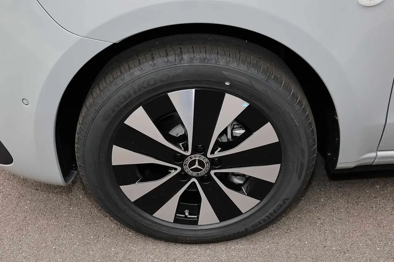 Mercedes-Benz Vito 116 CDI Tourer PRO lang M-LED+AHK+Distronic 3