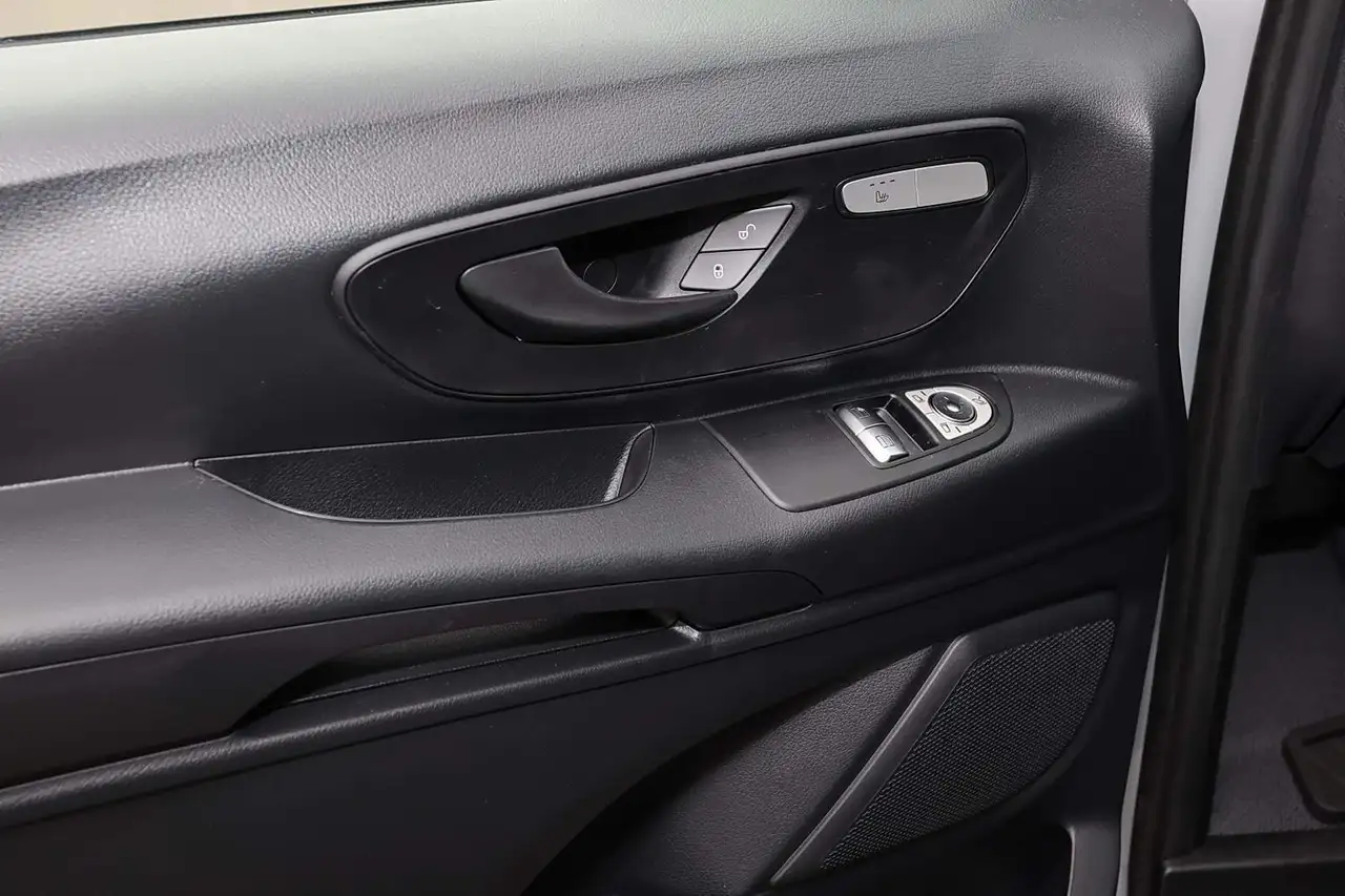 Mercedes-Benz Vito 116 CDI Tourer PRO lang M-LED+AHK+Distronic 14