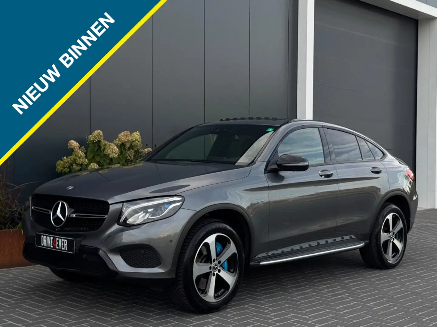 Mercedes-Benz GLC 350 Coupé 350e 4M Bus.Sol.AMG SCHUIFDAK 360 CAMERA CLI Gris - 1