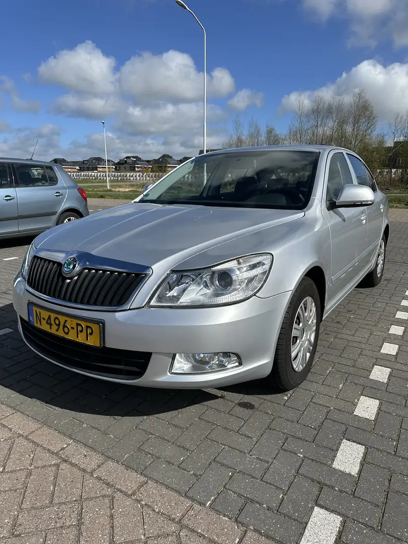 Skoda Octavia 1.4 TSI DSG Elegance Grijs - 1