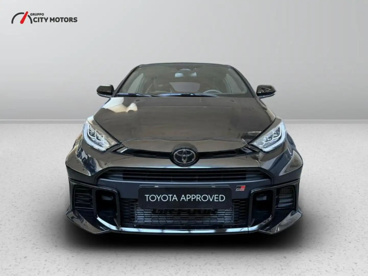 Toyota Yaris 1.6 Circuit dat-8 Nero - 2