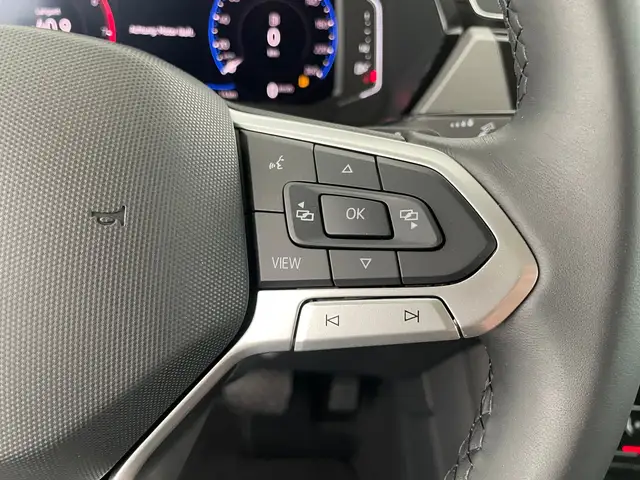 Volkswagen Touran view 15