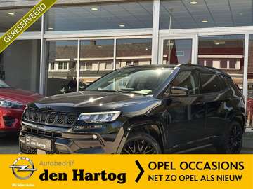 1.5T e-Hybrid High Altitude Stuur en stoelverwarmi